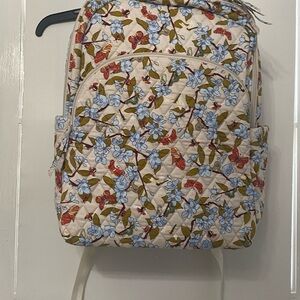Vera Bradley Large Essential Backpack Laptop NWT  In  Abuzz Cotton